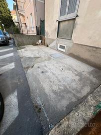 Posto auto recintato