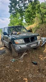 Ricambi pajero v60