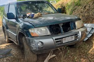 Ricambi pajero v60