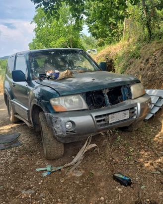 Ricambi pajero v60