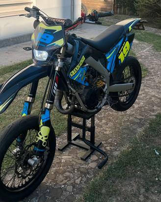 HM 50