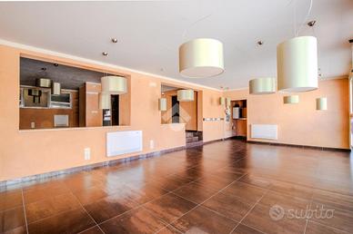 UFFICIO A BAGNO A RIPOLI