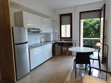 Bel trilocale arredato