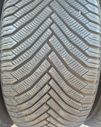 Gomme 225 50 18 Michelin invernali