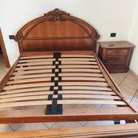 Letto rialzabile in legno di noce