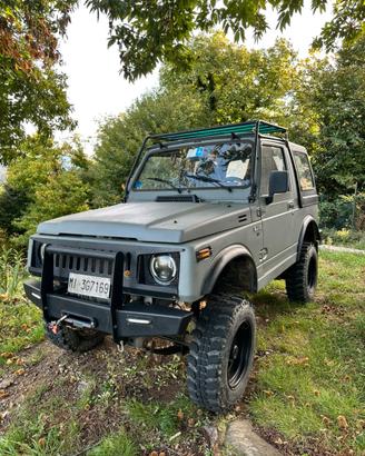 Suzuki sj 413