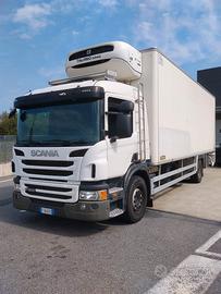 MOTRICE SCANIA CON FRIGO DOPPIA TEMPERATURA