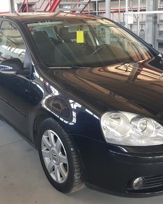 Volkswagen Golf 5 1.9 TDI  diesel del 2006 ricambi