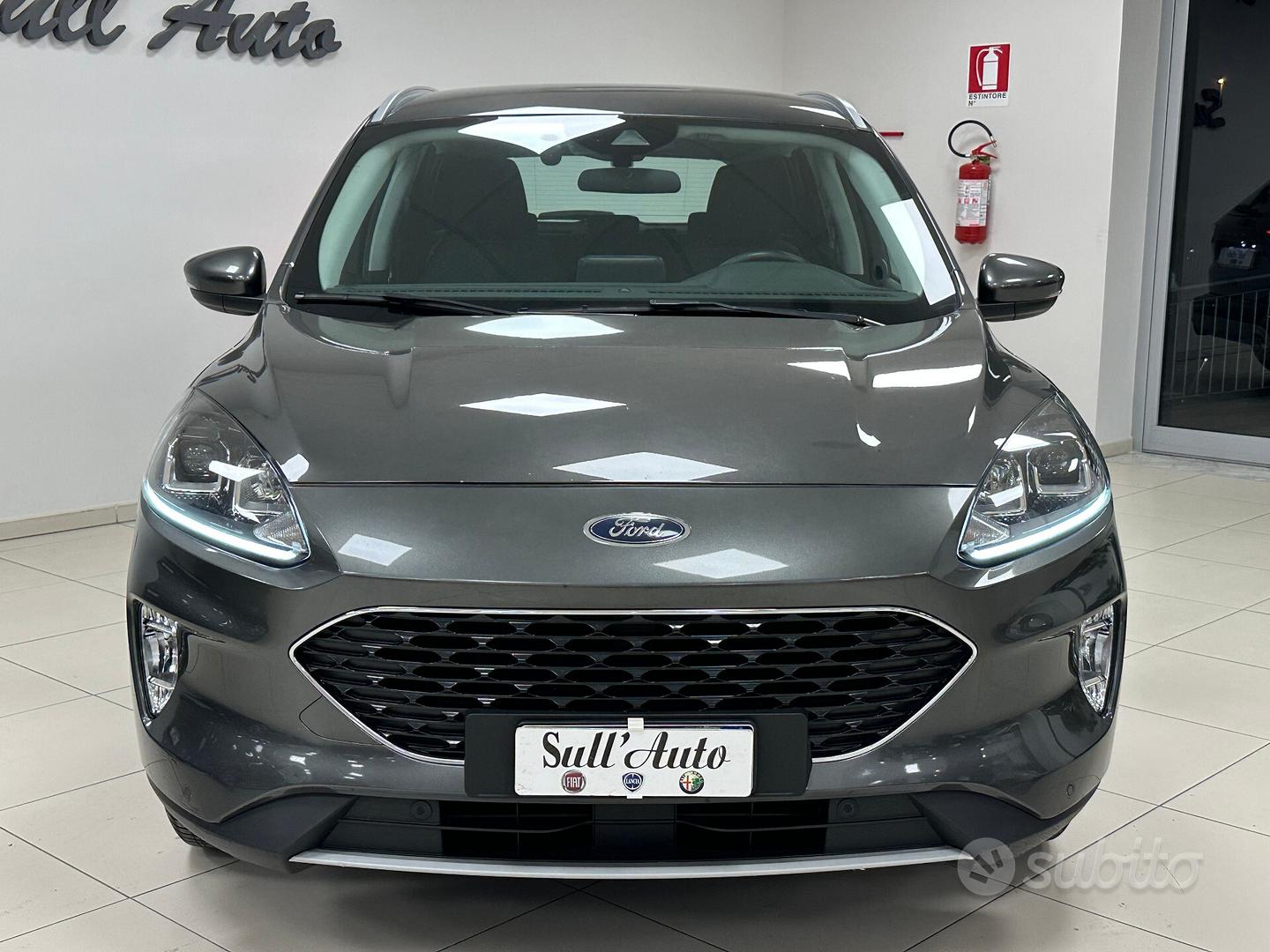 Ford Kuga 2021 photo 2