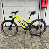 E-bike  specialized turbo levo