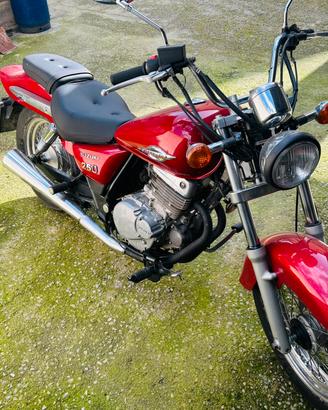 Suzuki Marauder 250