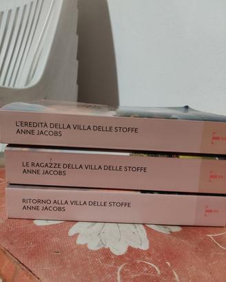 Libri "la villa delle stoffe"