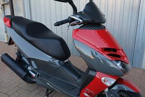 Aprilia Leonardo ST 250