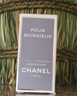 Pour Monsieur Chanel mignon vintage raro 