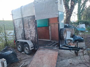 Trailer per cavalli