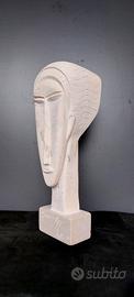 Scultura di marmo ispirata a Modigliani