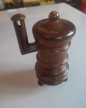 stufetta in legno in miniatura valdostana
