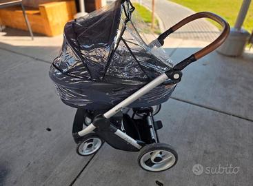 splendida carrozzina Mutsy in buone condizioni