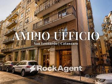 Immobile di 140 m² con 4 locali a Catanzaro