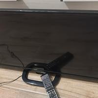 Televisore da 32 pollici marca Sinudyne