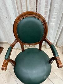 Poltrona girevole elegante stile inglese