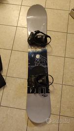 Tavola Snowboard e attrezzatura 