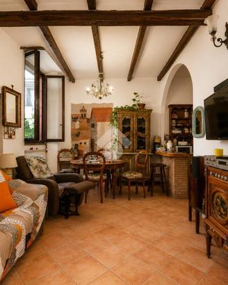3 LOCALI A VITERBO