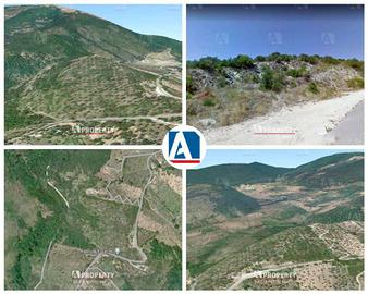 Terreno di 65000 m² a Mompeo