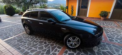 Alfa 159 1.9 JTDM versione Sport, 150CV