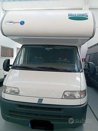 Camper mansardato Mclouis