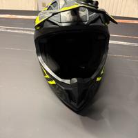 Casco cross