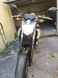 Yamaha xj6
