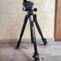 Treppiede Manfrotto 190X3 + Testa 804 a 3 VIE MK19