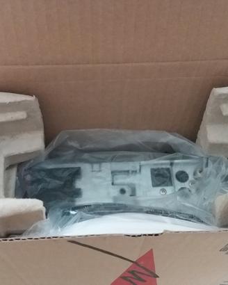 Autoradio JVC vintage e caricatore CD