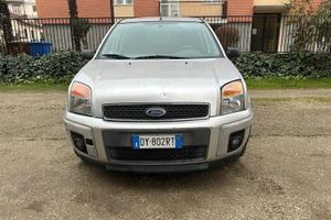 FORD FUSION BENZINA 45 mila km NEOPATENTATI