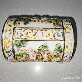 Portagioielli porcellana di Capodimonte