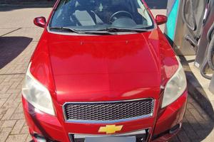 Chevrolet Aveo rossa