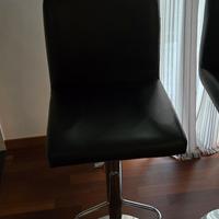 sgabelli in simil pelle