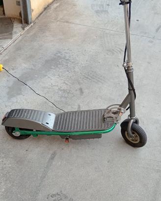 monopattino elettrico vintage 