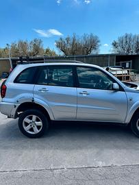 RICAMBI AUTO TOYOTA RAV 4 2003