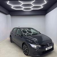 Volkswagen Golf 8 2.0 TDI DSG