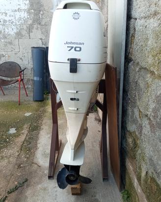 Motore fuoribordo Johnson 70 CV 4 tempi 
