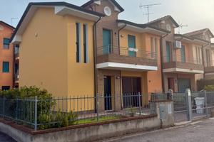 Villetta a Schiera di Testa a Taglio di Po (RO)