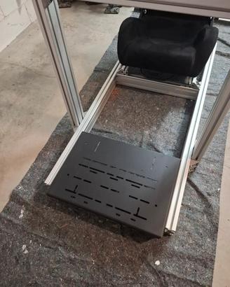 Cockpit simulatore in profilati di alluminio