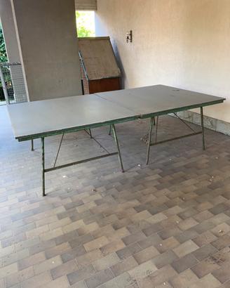 Tavolo da ping pong