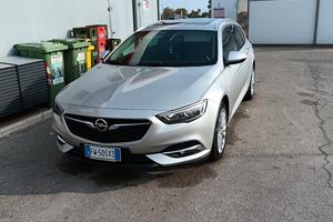 opel insignia 1.6 cdti 136 cv cambio automatico 
