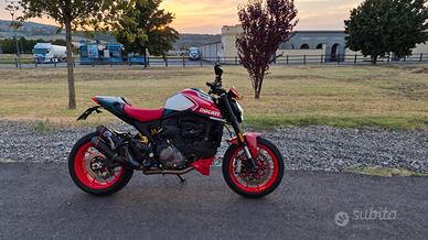 Ducati Monster 937 + 