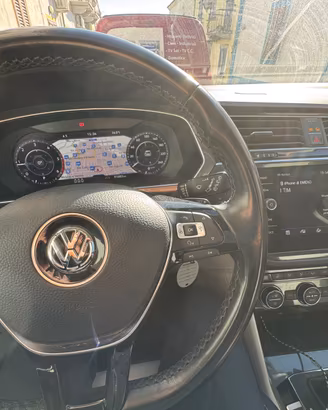 VOLKSWAGEN TIGUAN 2.0TDI 4MOTION