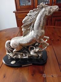 Statua cavallo di Hermes Ottaviani