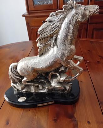 Statua cavallo di Hermes Ottaviani